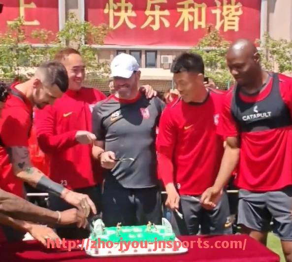 jiuyou九游娱乐-世俱杯球员得分技巧及实战表现分析